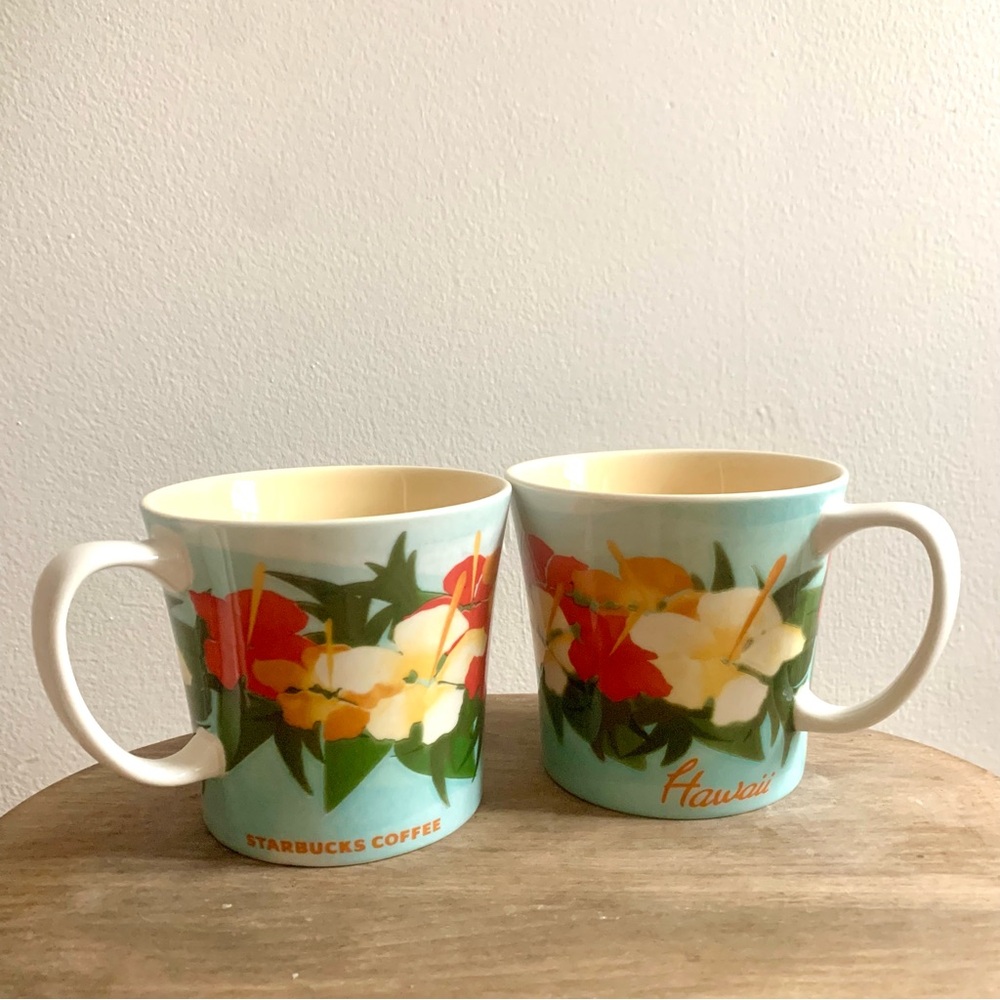 Starbucks Hawaii Hibiscus 2010 Collectible Mugs (Set of 2)
